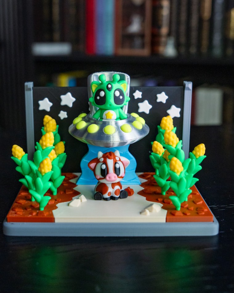 Alien Cow Abduction Diorama