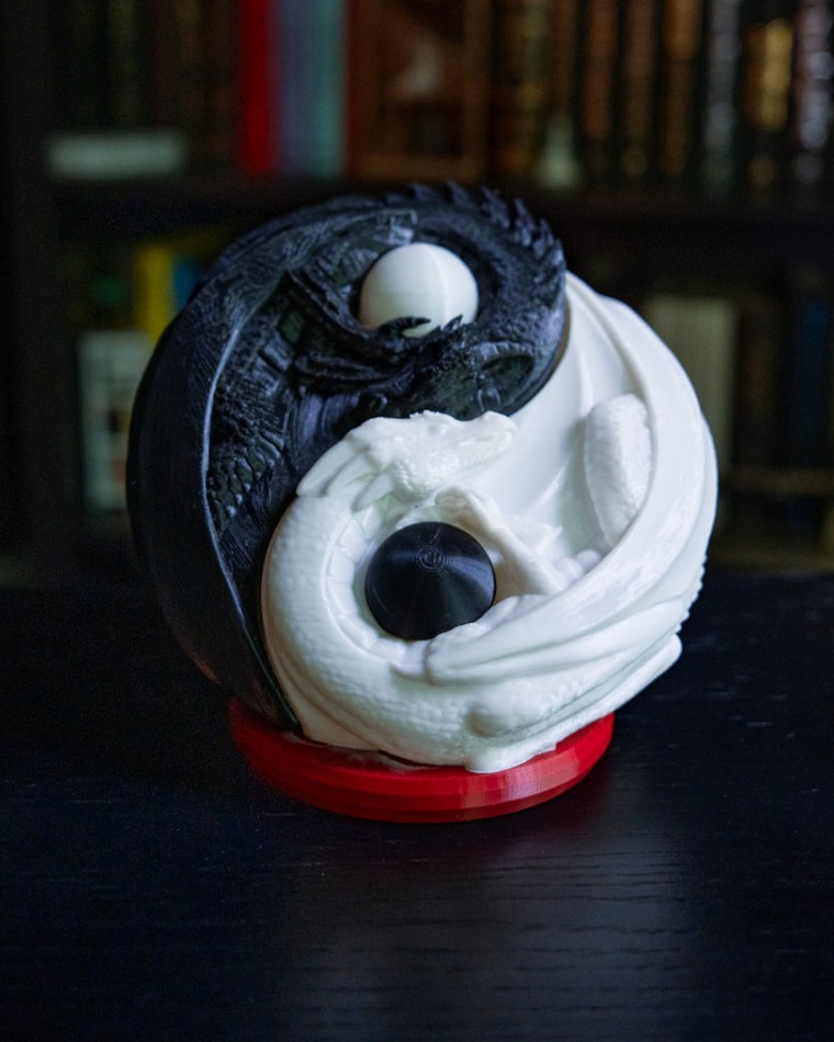Dragon Yin Yang Lamp