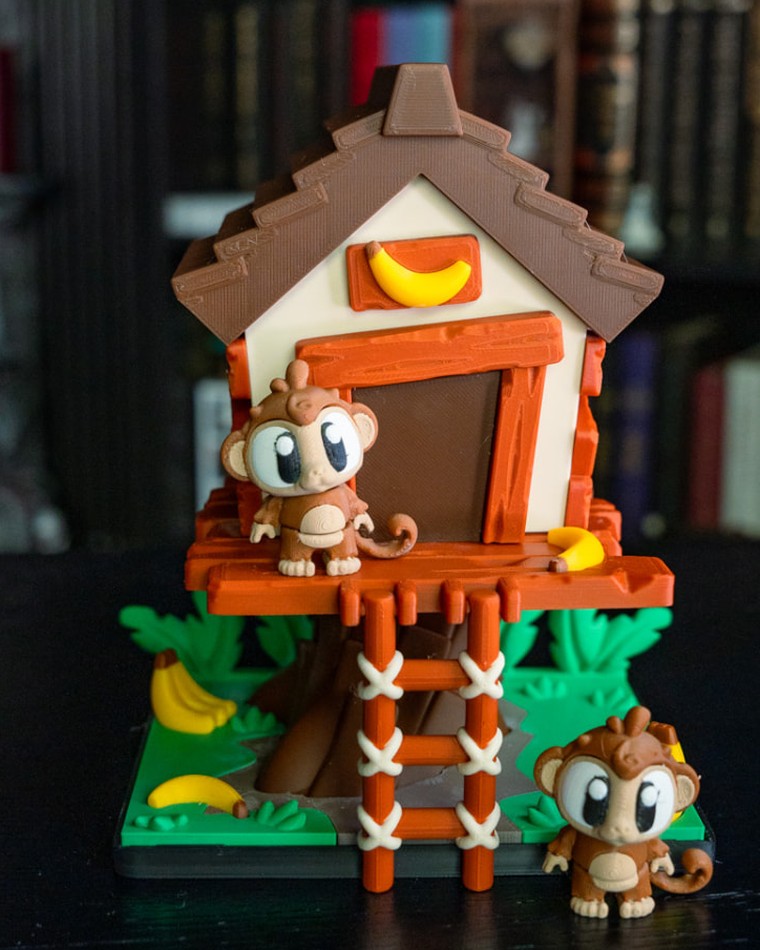 Monkey Treehouse Diorama